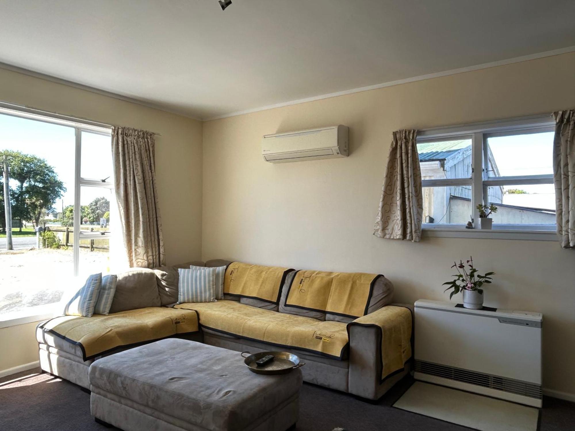 Chill & Delight Suites Westport Exterior foto